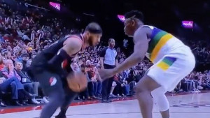 Gdje ćeš na legendu? Carmelo Anthony "školovao" Ziona