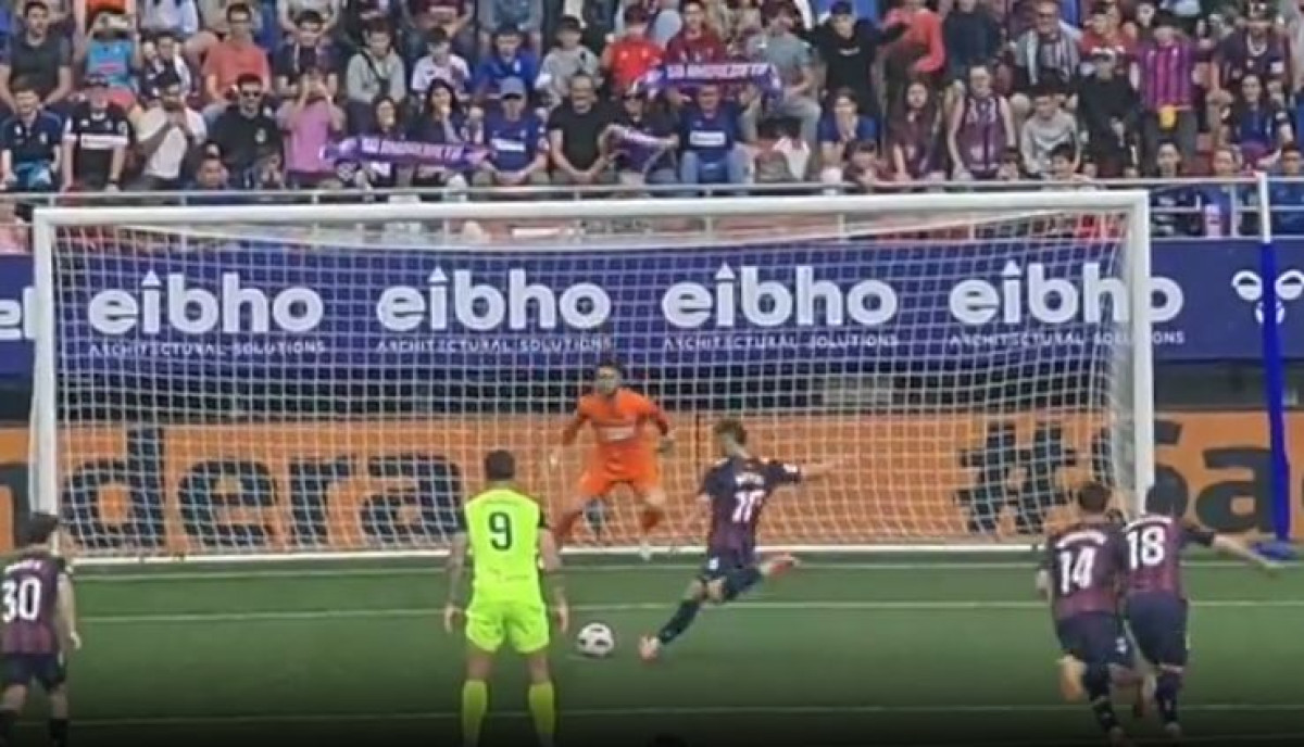U Španiji izveden najsavršeniji penal koji je fudbal ikad vidio, taj šut ne brani ni pet golmana