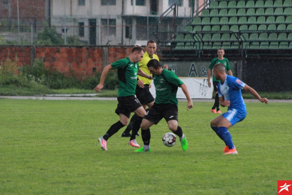 FK Budućnost Banovići danas igra protiv Seone