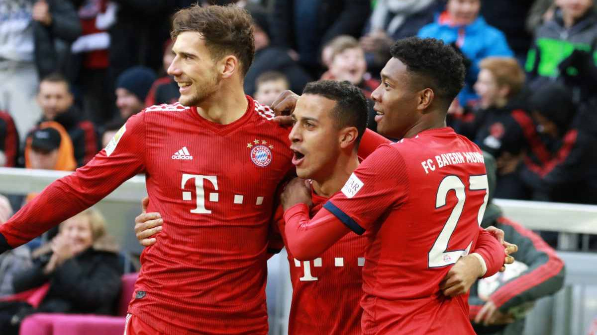 Bayern savladao Stuttgart i nastavio potjeru za Borussijom