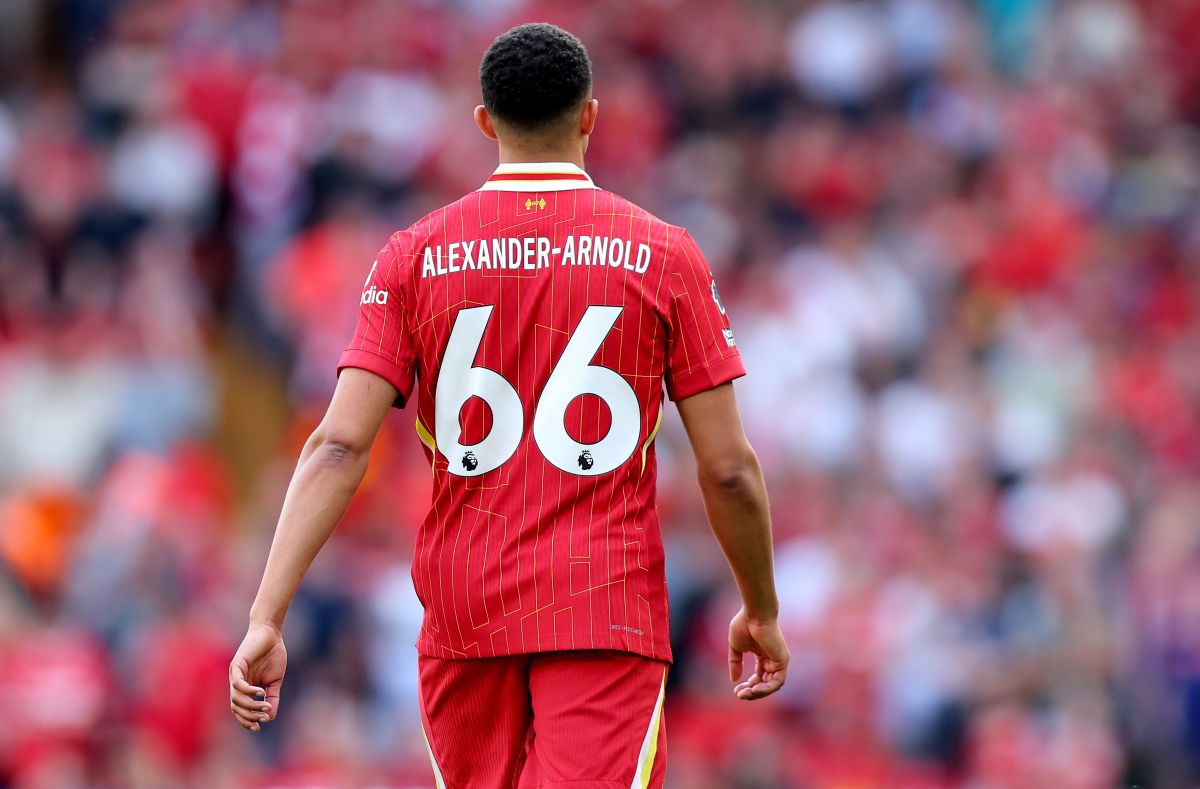 Odlazak mu mnogi nisu oprostili: Anfield izviždao Trenta Alexander-Arnolda Odlazak mu mnogi nisu oprostili: Anfield izviždao Trenta Alexander-Arnolda