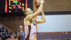 Adin Vrabac poletio u Skenderiji i odveo Bosnu na prag F4 ABA 2 lige!