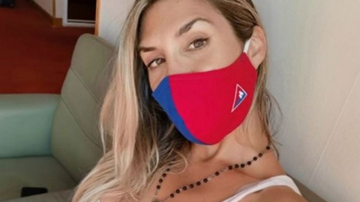 Dinamo i Hajduk 'zaratili', odgovorila im zanosna Mirta