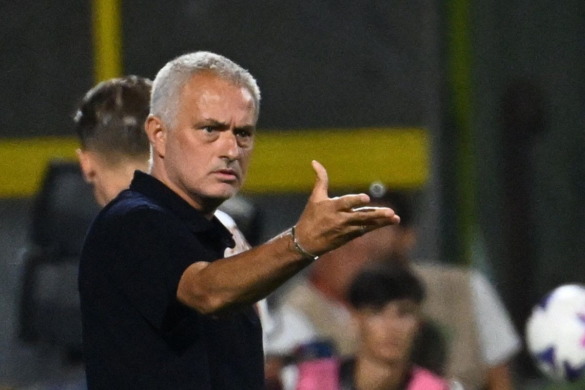 Mourinho ne miruje: Dogovoreno prvo januarsko pojačanje Rome Mourinho ne miruje: Dogovoreno prvo januarsko pojačanje Rome