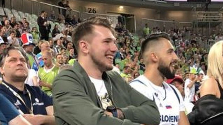 Luka Dončić ne može bez reprezentacije: I kada ne igra, on je tu!