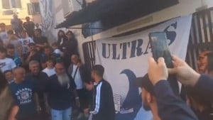 Ostavlja klub svog života: Izabrao je novac i sada je očajan, plače tri dana
