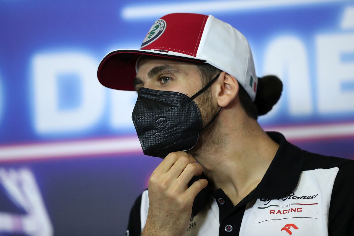 Giovinazzi razočaran zbog poteza Alfe Romeo: "F1 je okrutna kad novac diktira pravila"
