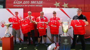Crvena zvezda i Mozzart dodijelili šampionske dresove Veležu!