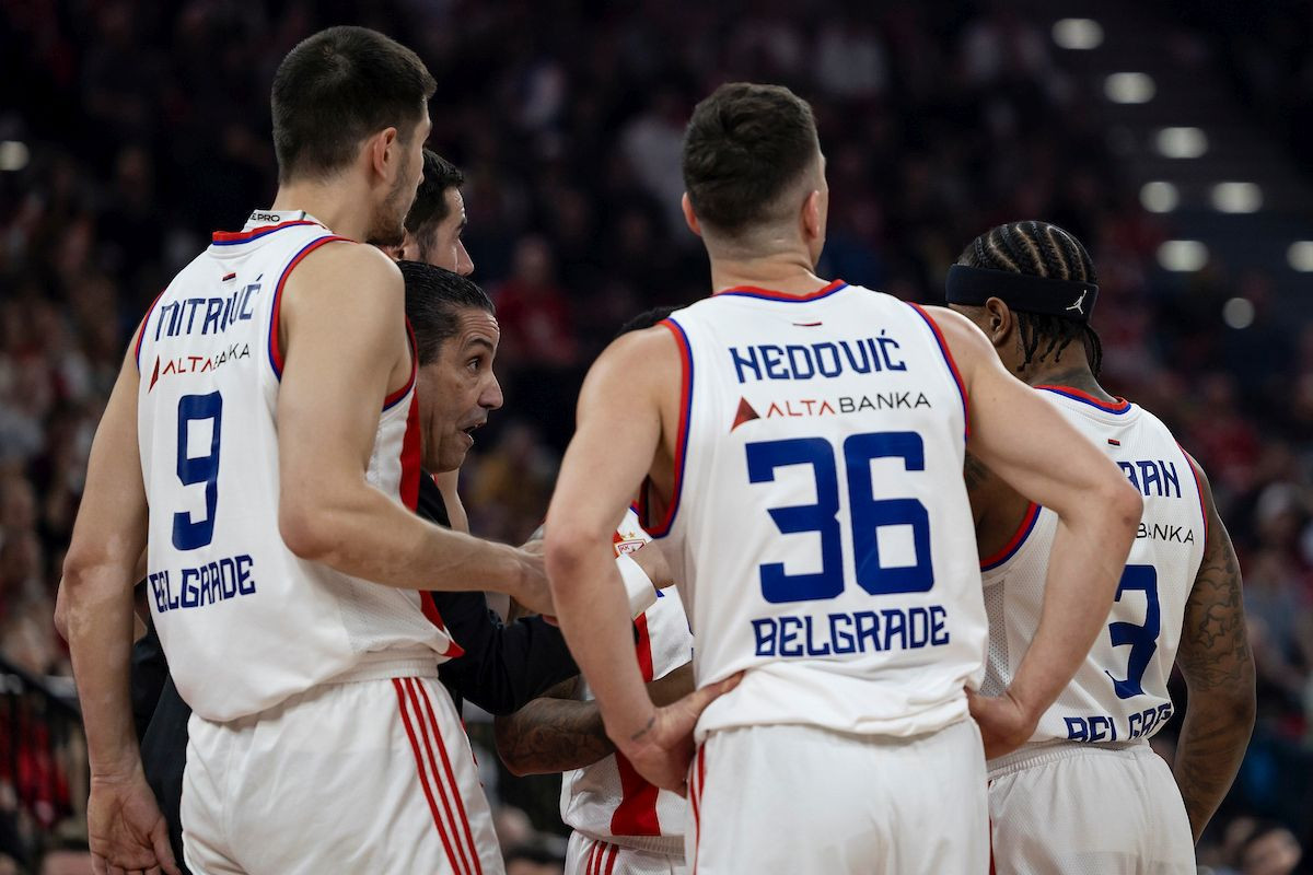 Minhenska tragedija: Srbin ugasio Crvenu zvezdu, u Beogradu večeras neće biti mira! Minhenska tragedija: Srbin ugasio Crvenu zvezdu, u Beogradu večeras neće biti mira!