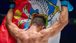 Nerealna slika iz Beograda: Miloš Janičić je Marku Bojkoviću promijenio lični opis!