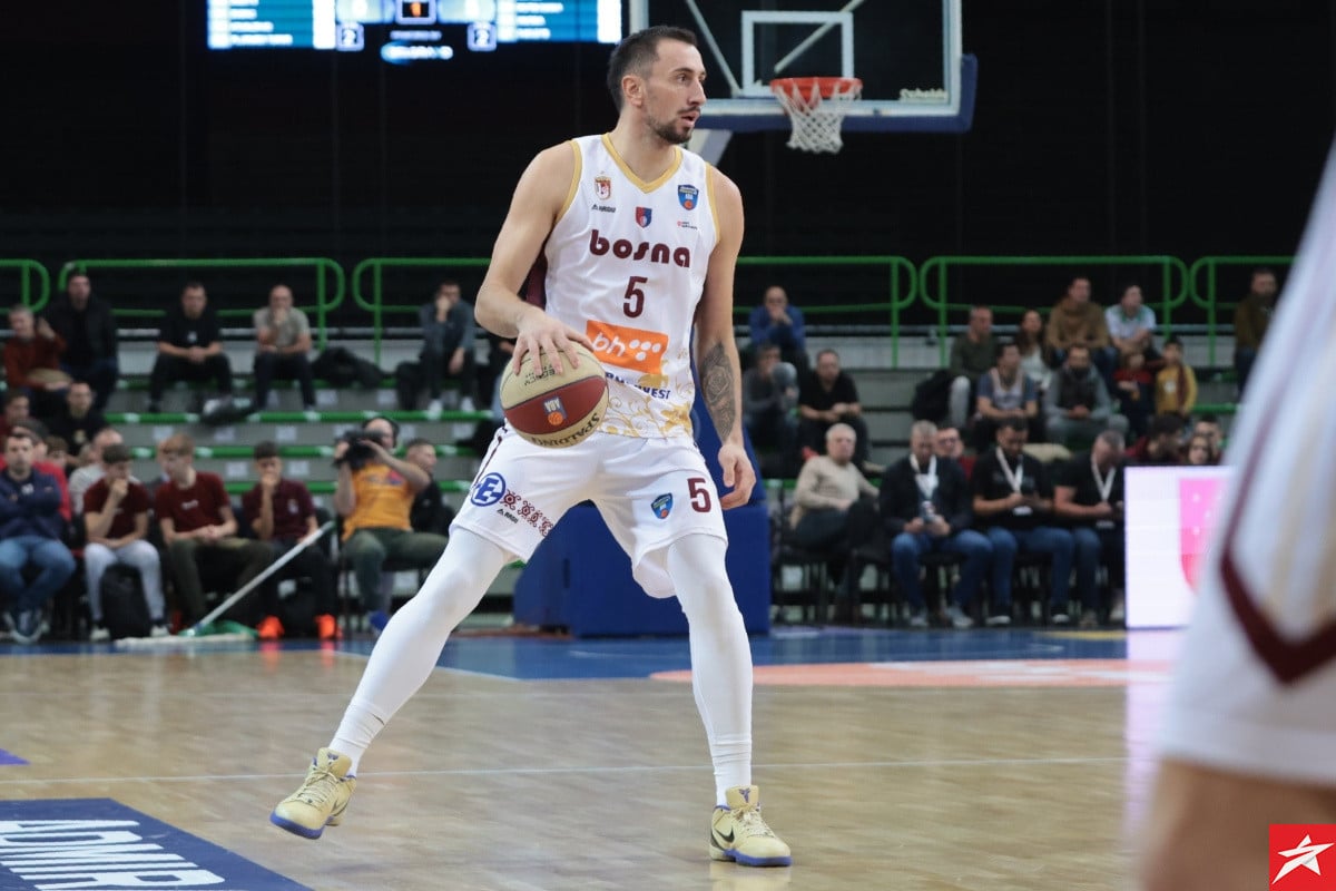 "Atićeva kanonada" Pogledajte kakve trojke je pogodio Bosnin majstor večeras u Rumuniji