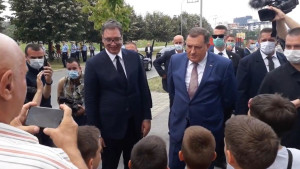 Logičan i očekivan izbor: Vučić simpatiše i klub iz BiH, Dodik "uletio" s pitanjem o Sarajevu