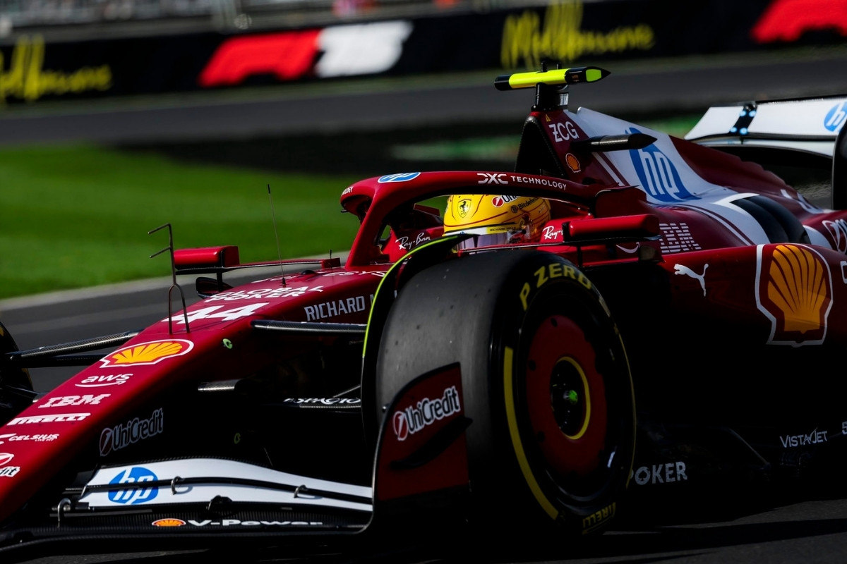 Hamilton se tek privikava na Ferrari: Zaostatak za Leclercom sve govori