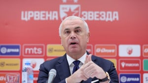 Zvezdan Terzić pokazao suprugu, Milicina kratka bijela haljina nikog nije ostavlla ravnodušnim