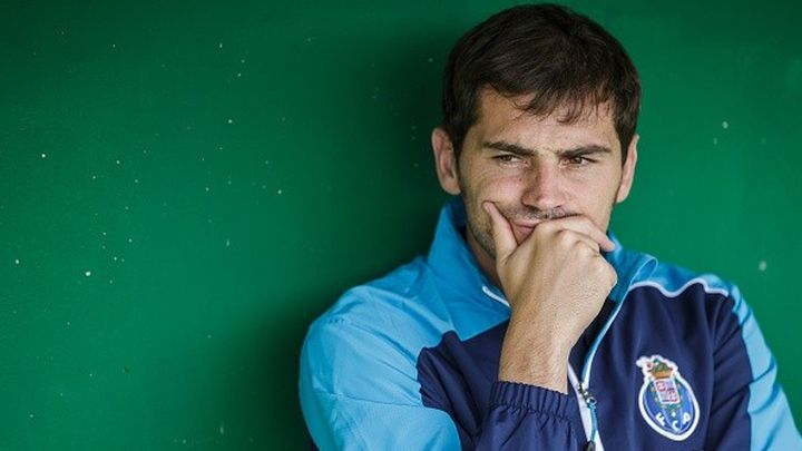 Casillas napušta Porto?