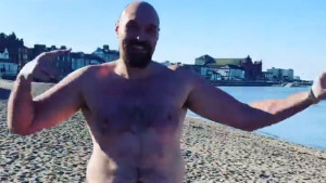Joshua se 'ubija' od treninga, a nevjerovatni Fury privlači svu moguću pažnju