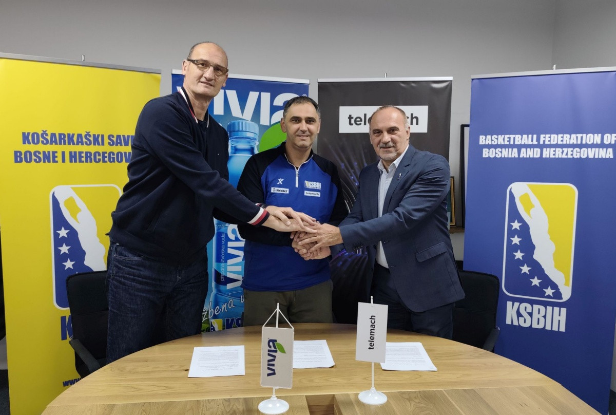 Gjergja potpisao ugovor na četiri godine, pa poručio: "Velika čast i odgovornost, idemo raditi"