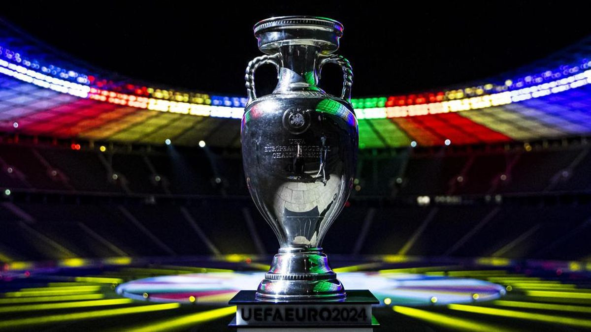 BiH u kvalifikacijama za Euro 2024 čeka regionalni derbi? BiH u kvalifikacijama za Euro 2024 čeka regionalni derbi?