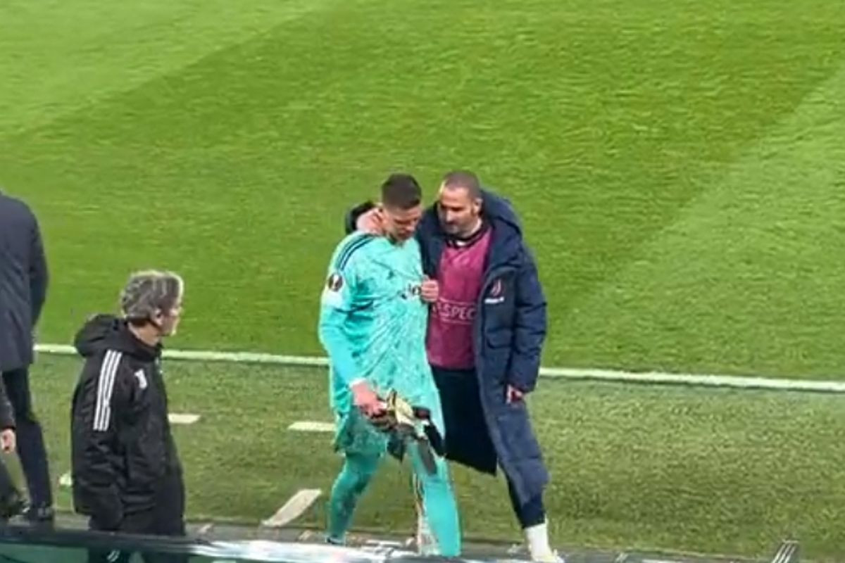 Teške scene iz Torina: Wojciech Szczesny zbog problema sa srcem u suzama napustio utakmicu