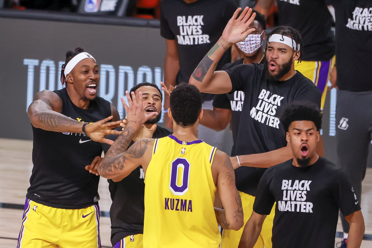 Kuzma trojkom u posljednjoj sekundi donio Lakersima pobjedu protiv Nuggetsa