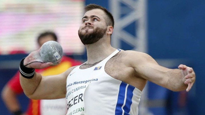 Sjajni Mesud Pezer u finalu Evropskog prvenstva