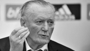 Umro Ivica Osim!