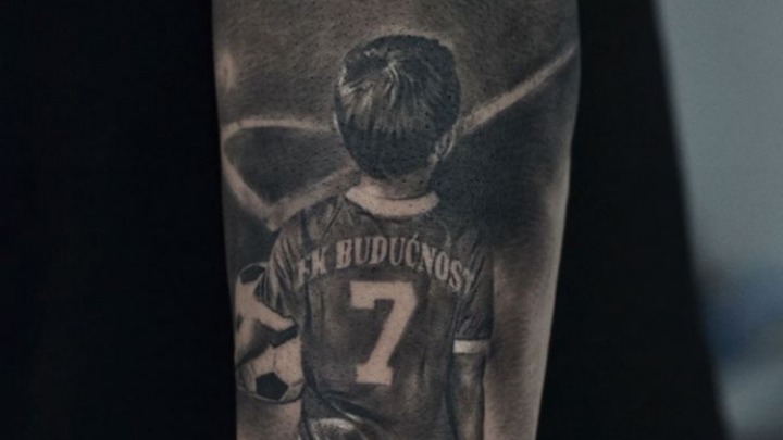 Bivši igrač Partizana tetovažom razbjesnio Grobare