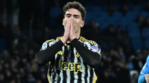 Navijači tjeraju Vlahovića iz Juventusa jer su vidjeli šta je uradio par sati pred meč u Madridu!