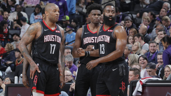 Pukla bruka u NBA: Igrač Houstona završio u krevetu sa COVID doktoricom