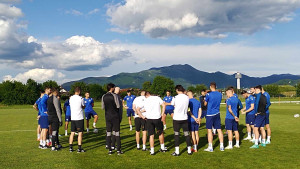 Reprezentativci obavili trening pred Englesku, Edin Džeko radi odvojeno od ekipe