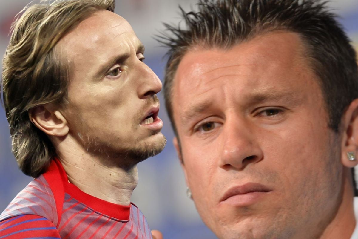 Nekidan je Cassano nahvalio Modrića, sad Hrvatu sasuo bolnu istinu: "Budi uvjeren da ćeš..." Nekidan je Cassano nahvalio Modrića, sad Hrvatu sasuo bolnu istinu: "Budi uvjeren da ćeš..."