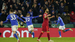 Užasna noć za Redse: Liverpool promašivao zicere, Leicester pobijedio