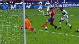 Luis Suarez postigao najčudniji gol u karijeri