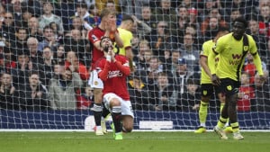 Šok na Old Traffordu u 87. minuti, Ahmedhožić strijelac u teškom porazu protiv Newcastlea