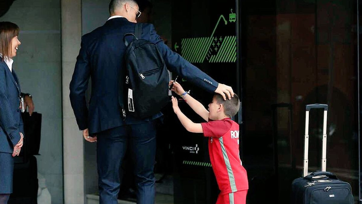 Ronaldo stigao u Rusiju, pale i suze radosnice