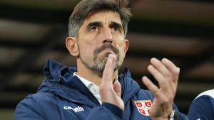 Srbi su kao na iglama, Veljko Paunović ima ozbiljnu ponudu na stolu!