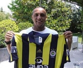 Roberto Carlos još godinu u Feneru