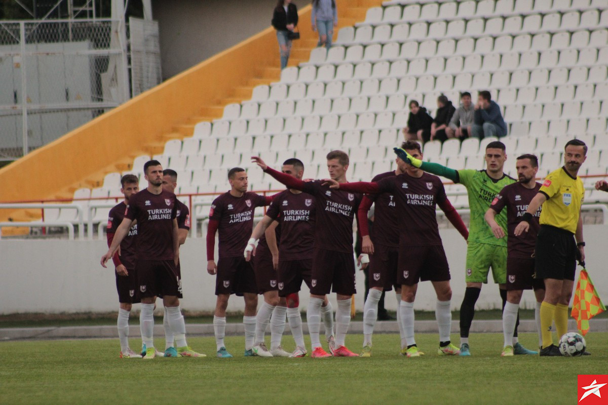 Čak devetorici fudbalera Sarajeva prijeti suspenzija Čak devetorici fudbalera Sarajeva prijeti suspenzija