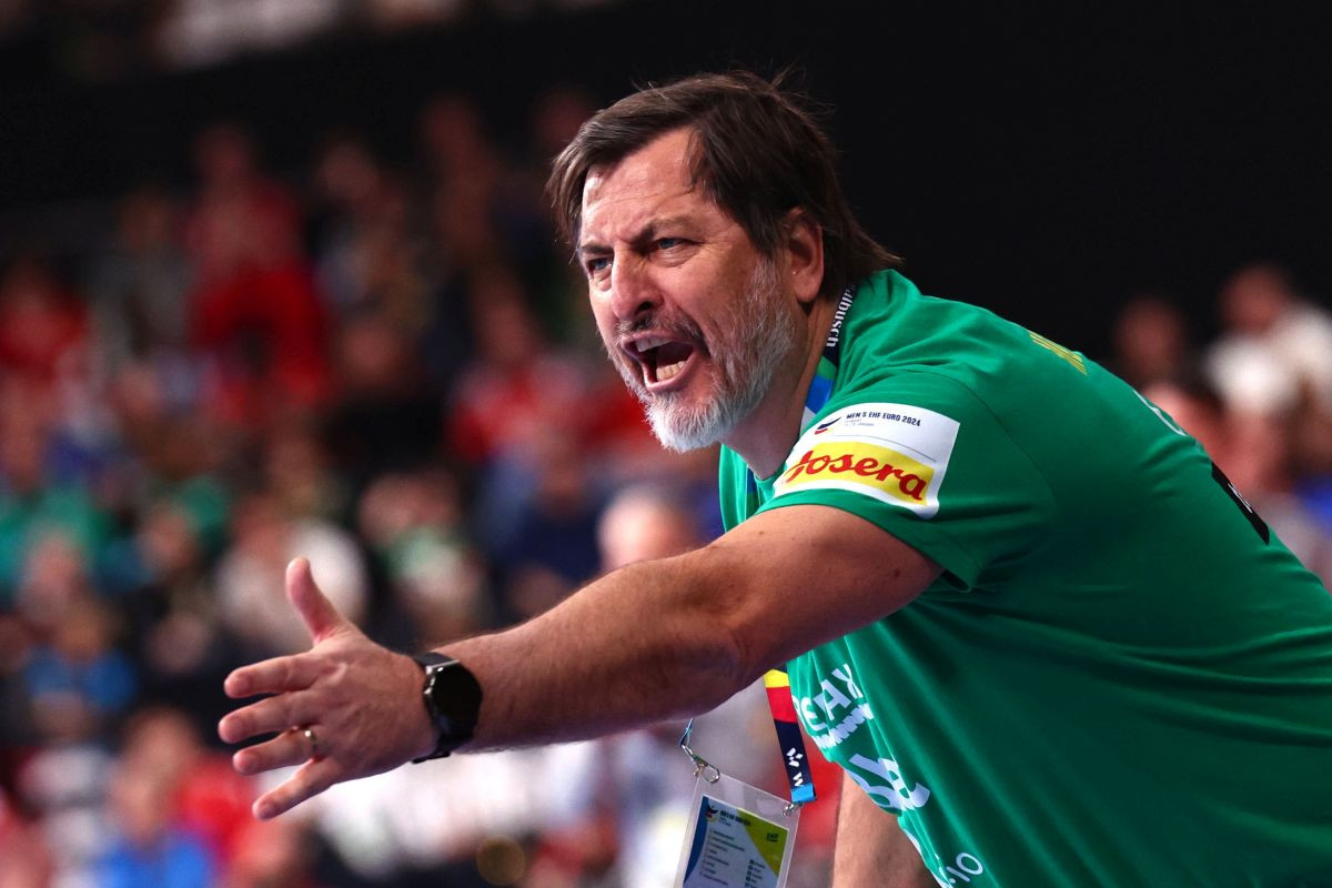 Legendarni Vlado Šola podnio ostavku na mjesto selektora Crne Gore