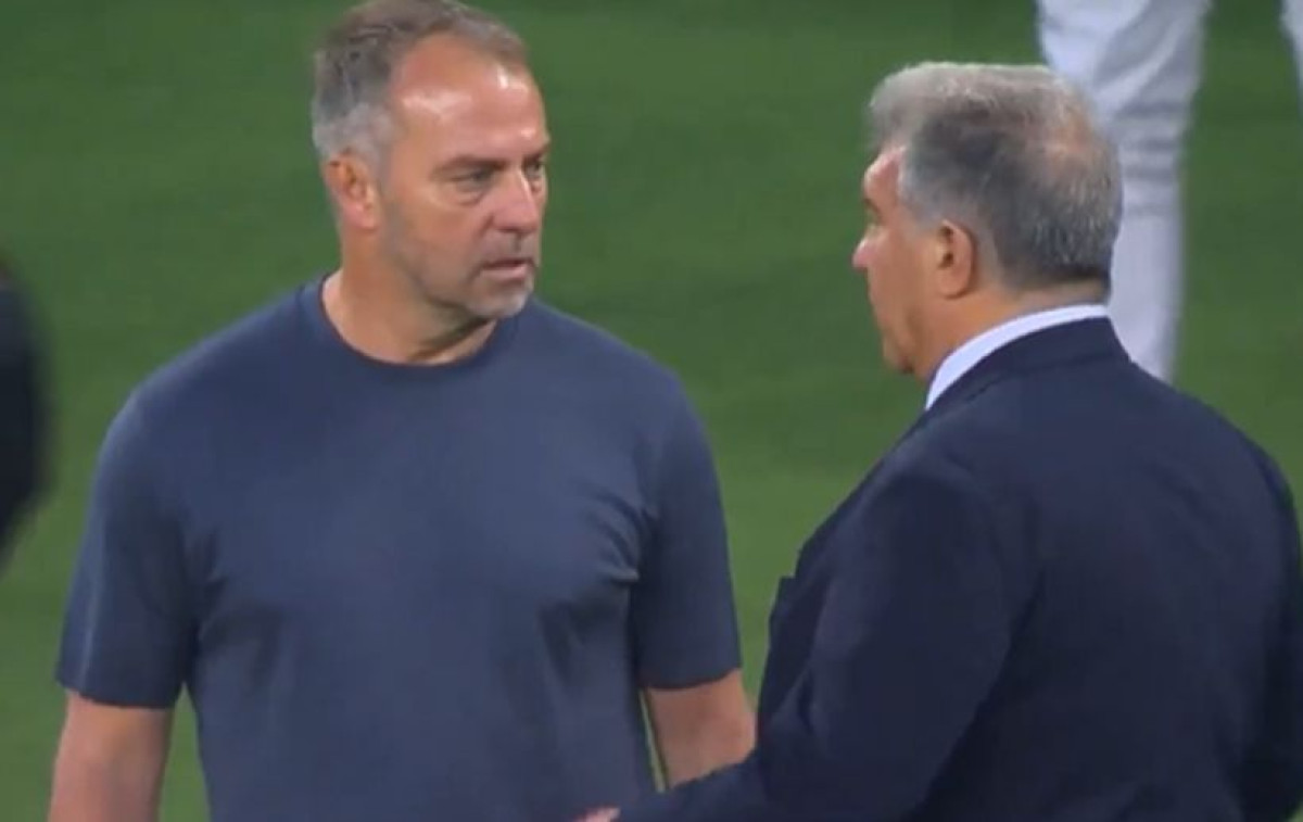 Kamera snimila žustru raspravu Flicka i Laporte, ovdje je Ter Stegen "presudio" sam sebi! Kamera snimila žustru raspravu Flicka i Laporte, ovdje je Ter Stegen "presudio" sam sebi!