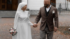 Slavna faca iznenadila sve prelaskom na islam, Amerike se javno odrekao: "Ljudi pate zbog njih"