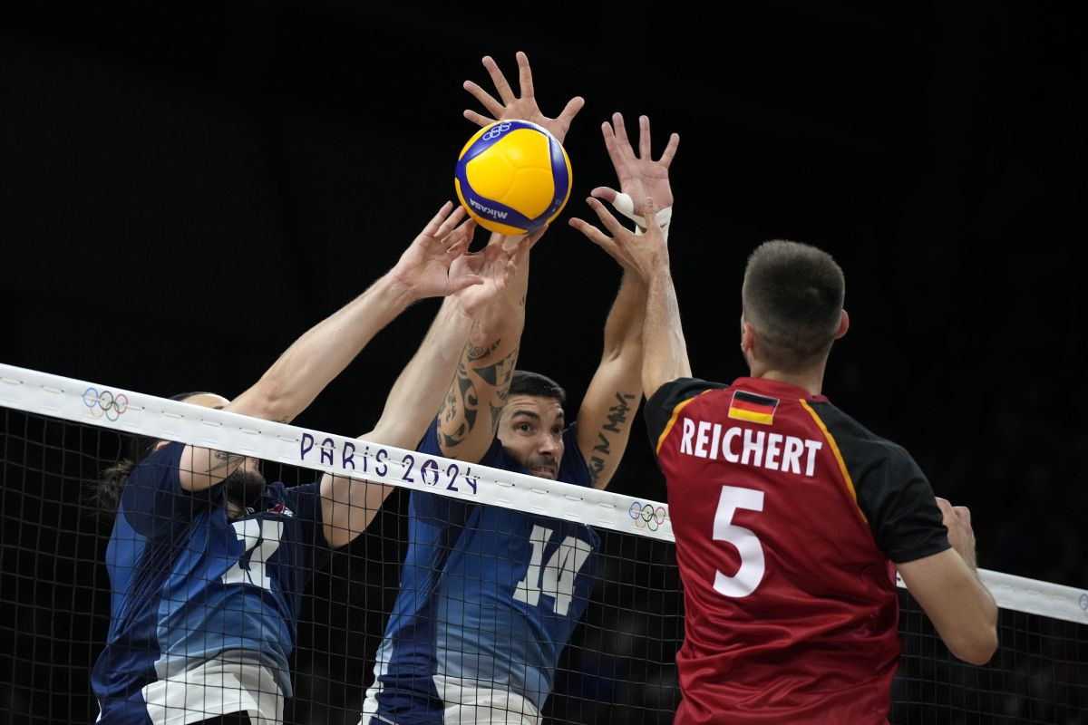 SAD ulovile zadnju kartu: Poznati su parovi polufinala odbojkaškog turnira na Olimpijskim igrama SAD ulovile zadnju kartu: Poznati su parovi polufinala odbojkaškog turnira na Olimpijskim igrama