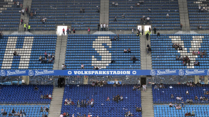 HSV-u nije do šale, ali već su im "prišili" i novi grb