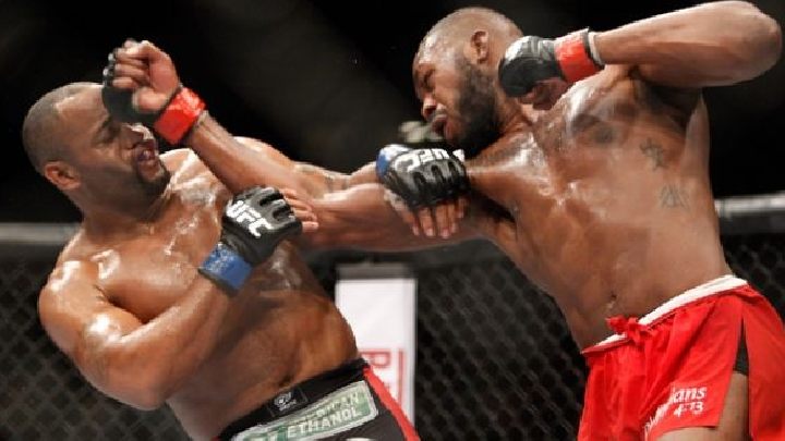 UFC u problemu: Propao veliki obračun Jonesa i Cormiera