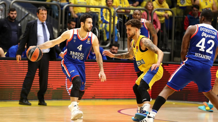 Anadolu Efes sutra će glasati za nastavak euroligaške sezone
