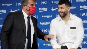 Aguero se razočarao u Barceloni već prvi dan priprema: "Čak su i svjetla bila pogašena..."