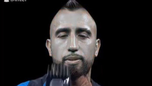 Vidal na zvaničnom predstavljanju uzeo mašinicu u ruke i šokirao fanove