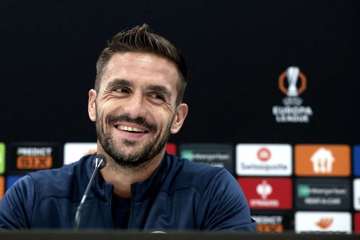 Vrata na Marakani su mu zauvijek zatvorena! Otkriveno zbog kojeg kluba je Tadić odbio Crvenu zvezdu Vrata na Marakani su mu zauvijek zatvorena! Otkriveno zbog kojeg kluba je Tadić odbio Crvenu zvezdu