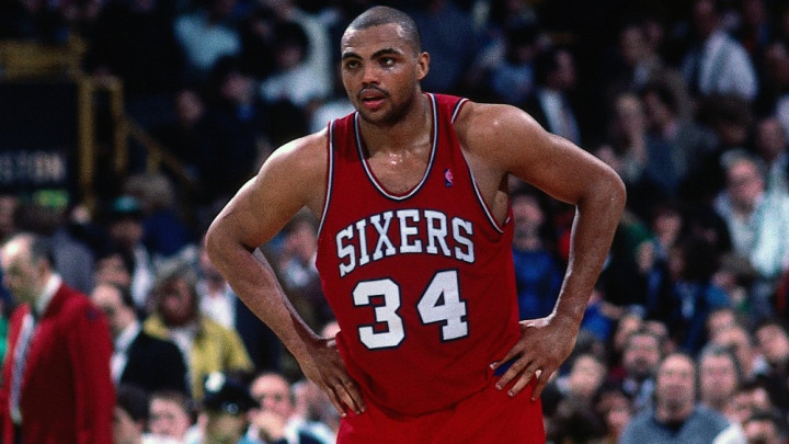 Philadelphia 76-ersi otkrivaju statuu Charlesa Barkleya