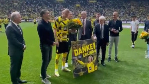 Val emocija u Dortmundu: Haaland se oprostio od Borussije